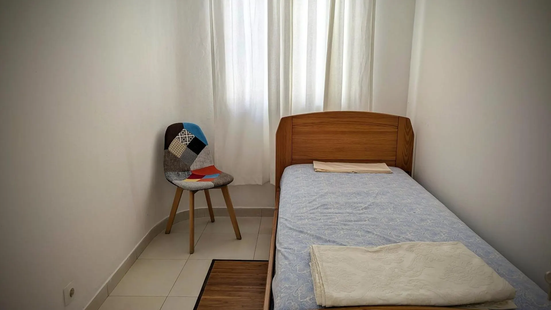 Casa Estrela - Sea & Art Guesthouse Praia