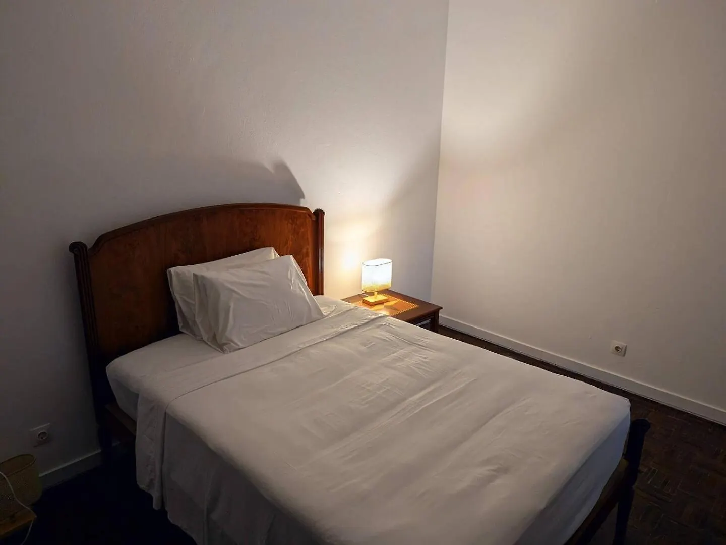 Casa Estrela - Sea & Art Guesthouse Praia