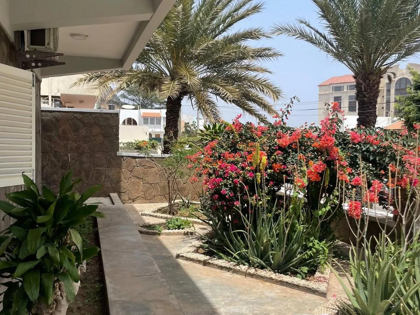 Casa Estrela - Sea & Art Guesthouse Praia 0*,  Wyspy Zielonego Przylądka