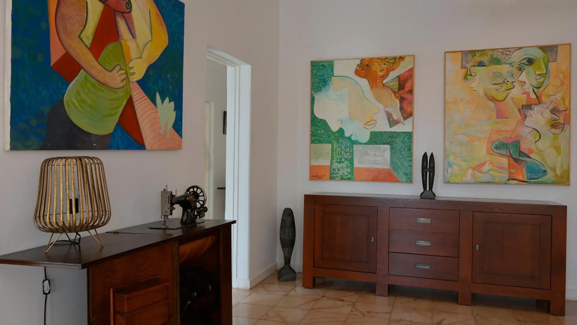 Casa Estrela - Sea & Art Guesthouse Praia Bed & Breakfast
